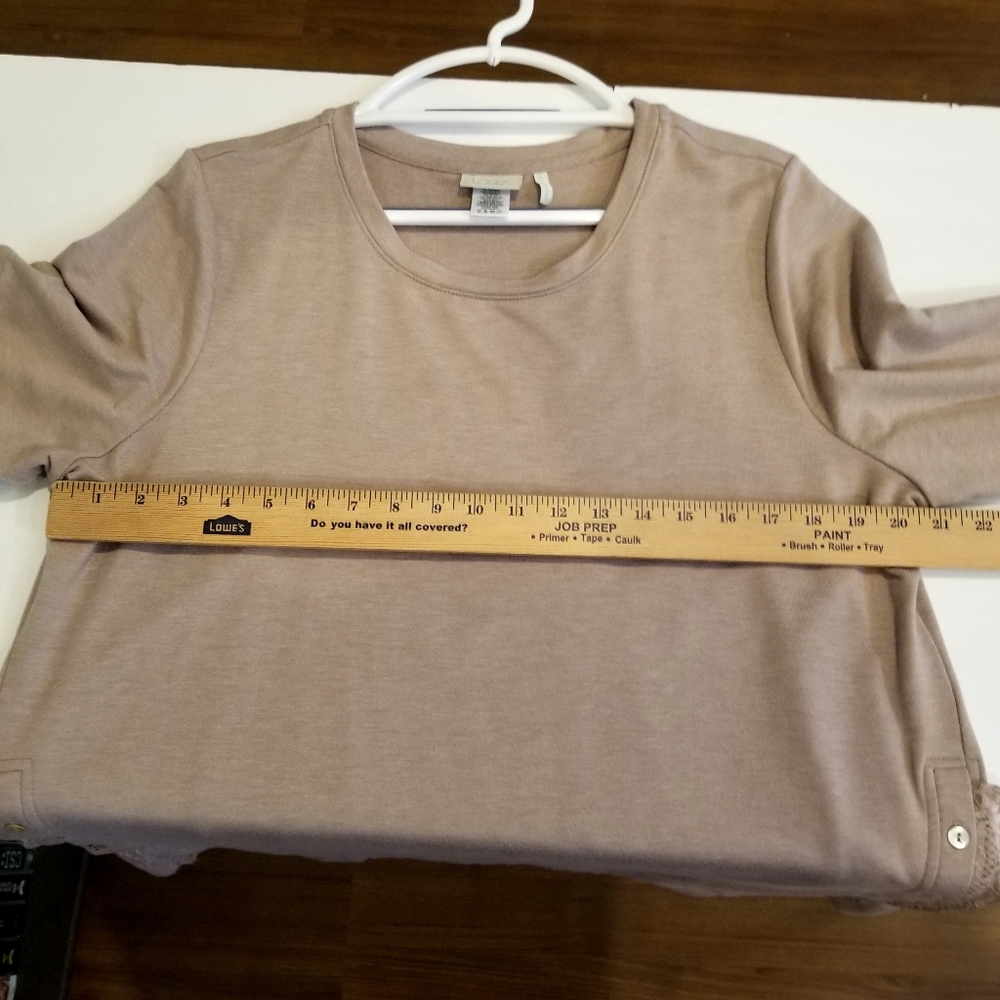 LOGO Lounge Lori Goldstein Women's XL Beige Pullover Button Lace Side Detail - Picture 9 of 9